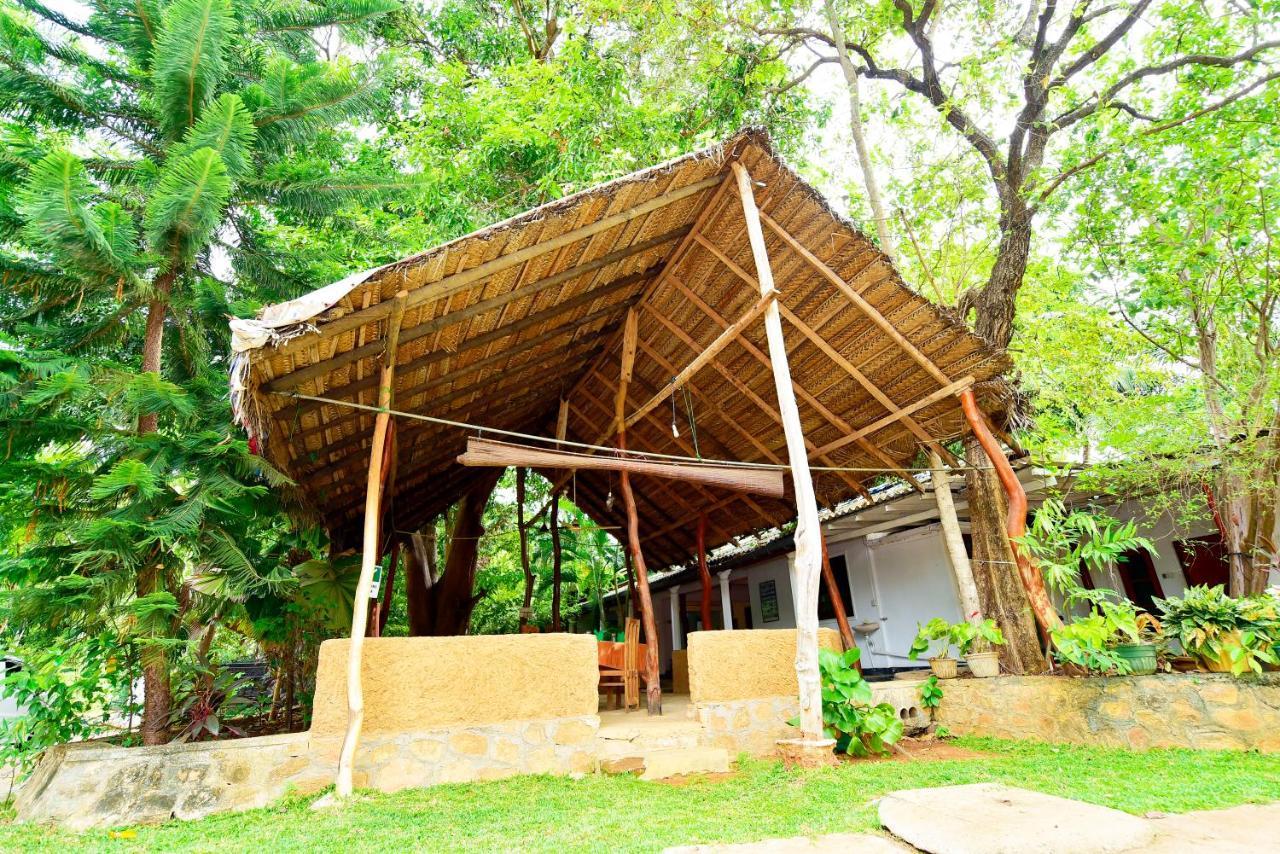 Ariya Rest & Ayurveda Spa Polonnaruwa Exterior photo