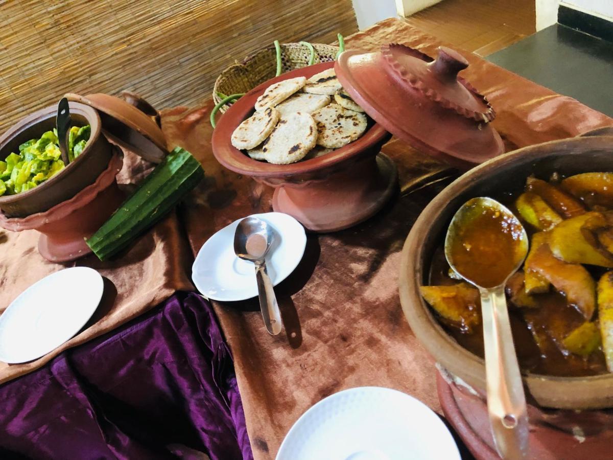 Ariya Rest & Ayurveda Spa Polonnaruwa Exterior photo